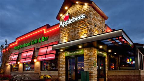 apple bee hawaii|More.